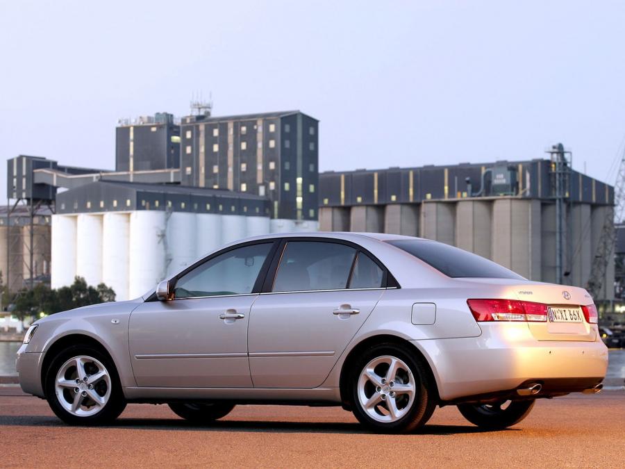  Hyundai Sonata 2005 года  (AU) (фото 5 из 11)